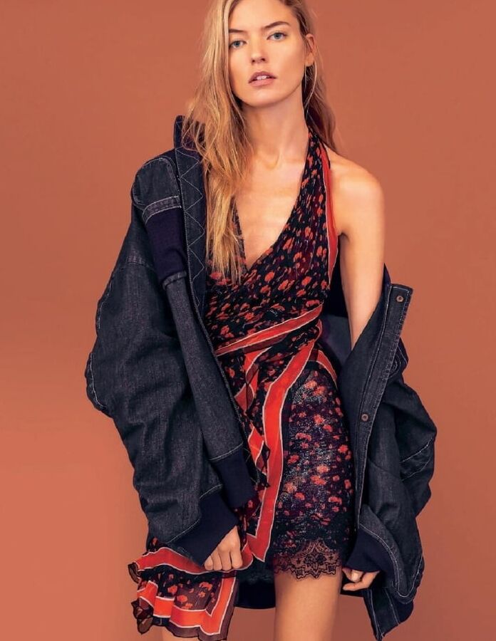 Celebrity Hot - Martha Hunt