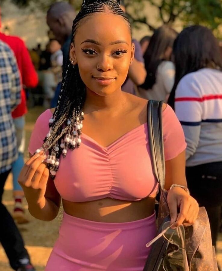 No Bra Club