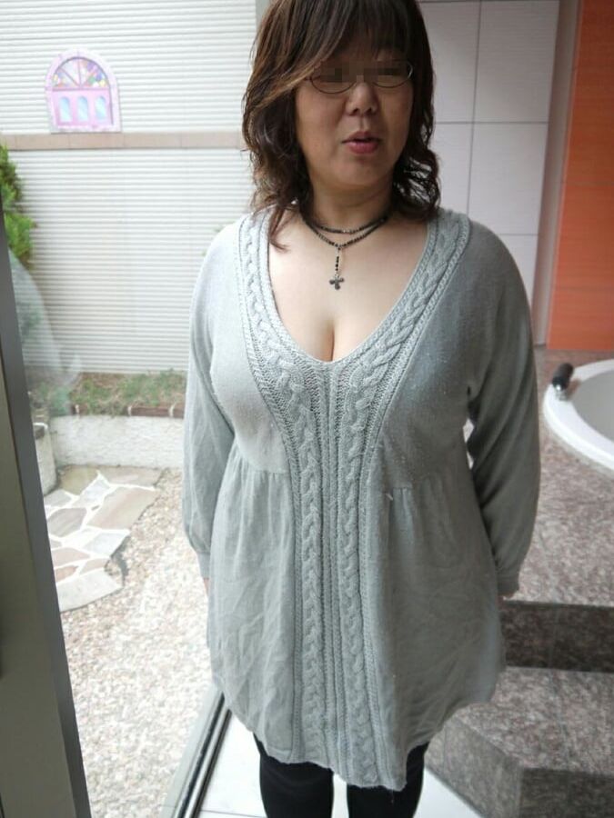 JAPANESE BBW MATURE