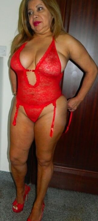 Big tits Latina whore