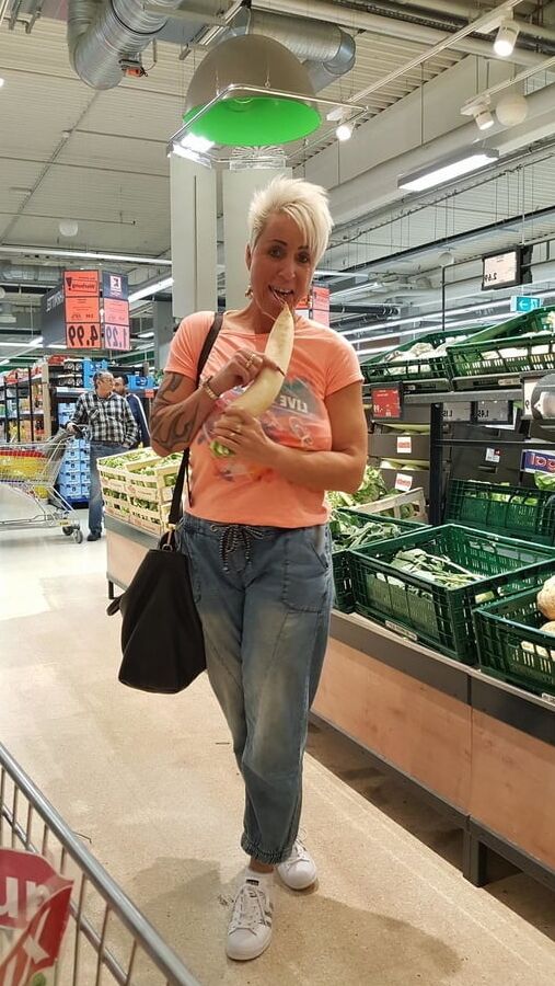 Big Tits Big Ass Amateur Mature MILF