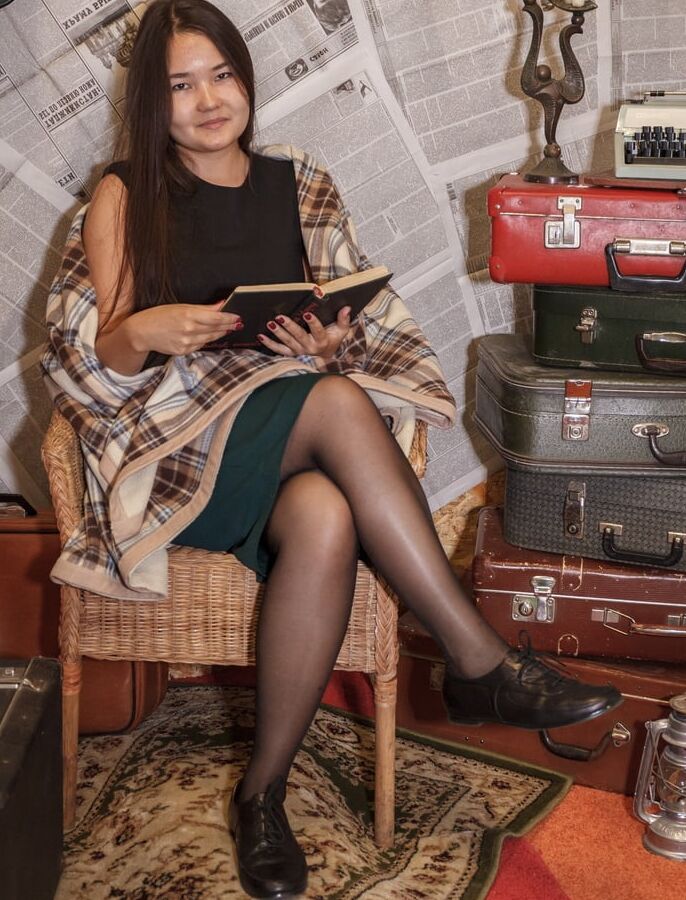 Tidy Russian Wives in Pantyhose