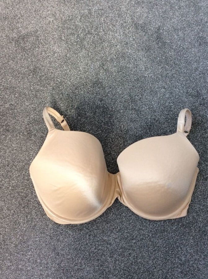 Used G cup bras