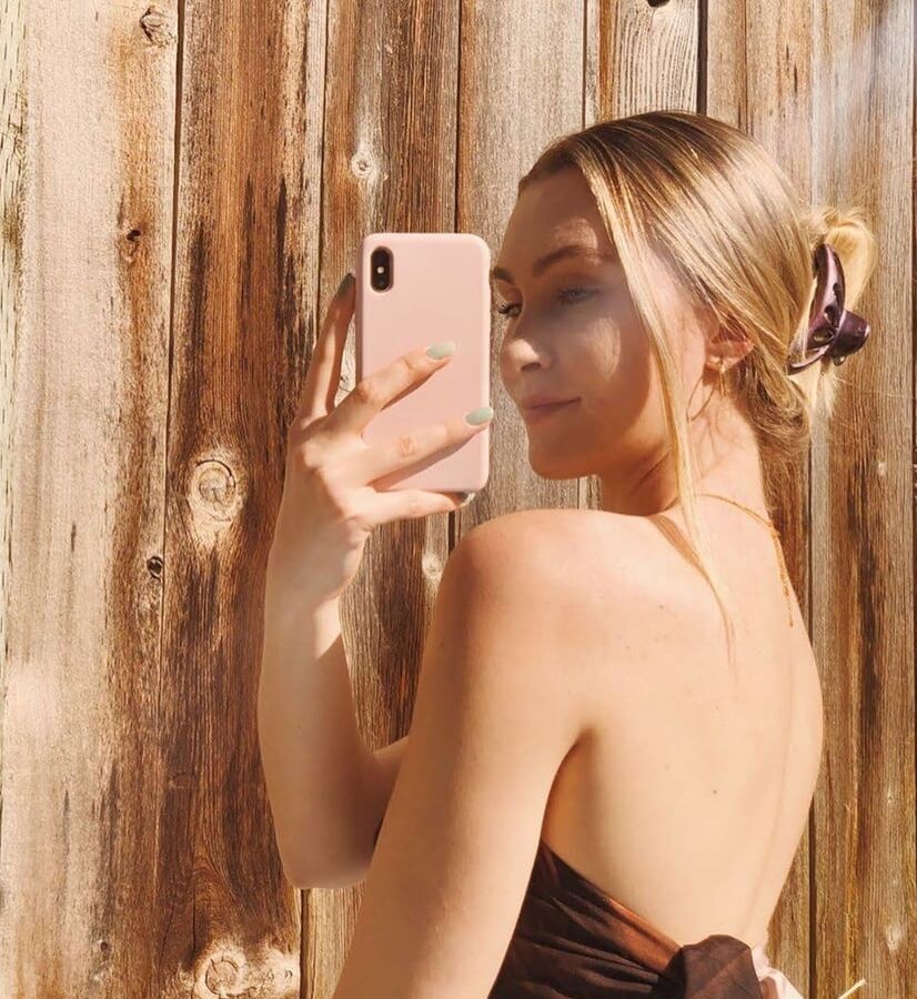 Backless Selfies