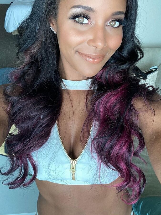 Brandi Rhodes AEW