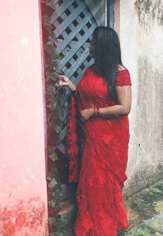 Desi indian mature saree