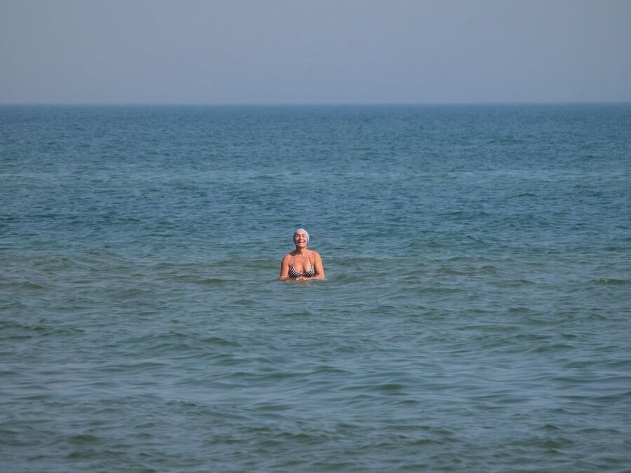 Kerstin im Bikini