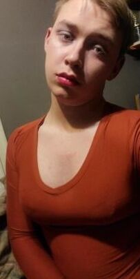 Femboy suck mean DICK!
