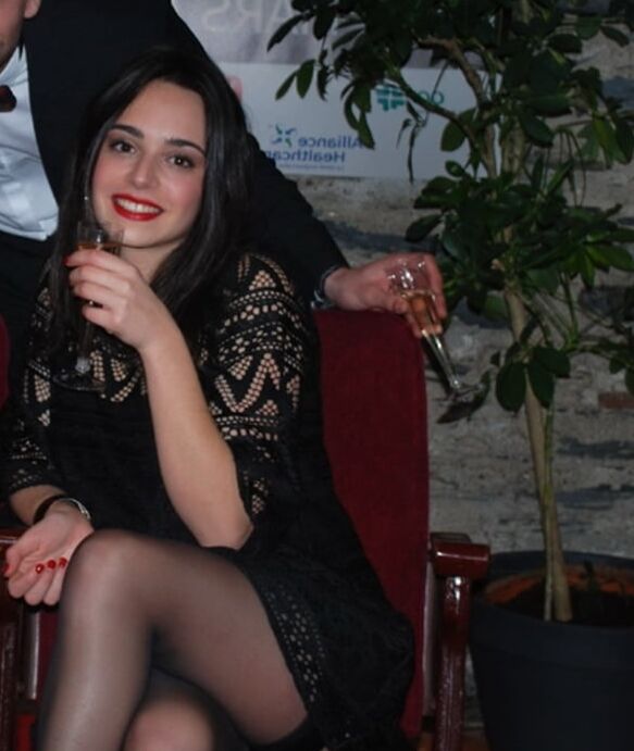 Upskirts and sexy women
