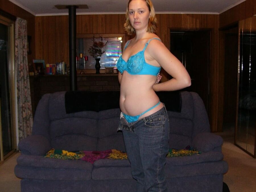 Fun Blonde Hotwife