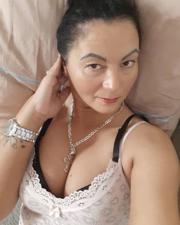 Serbian Mom Slavica