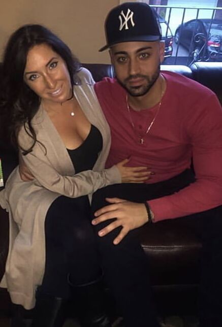 Fitness MILF And New Jersey Girl