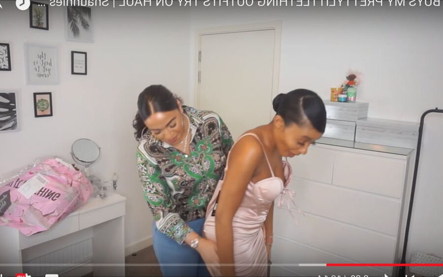 Shaunnie&;s Life Shaunnie_xoxo Youtuber Instagram Nip Slip