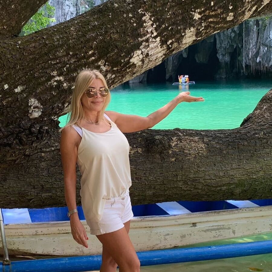 milf with fake lips for comments and cumtribute