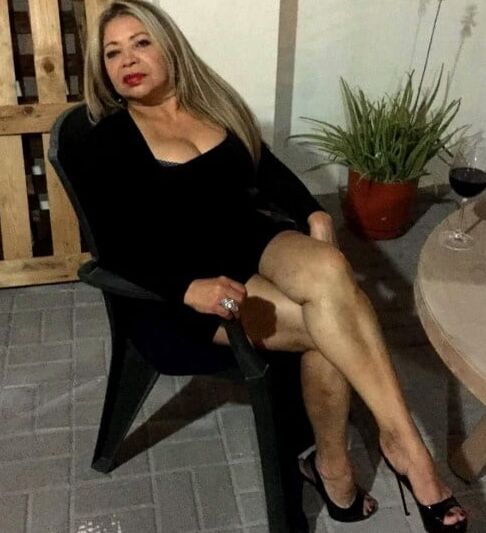 Big tits Latina whore