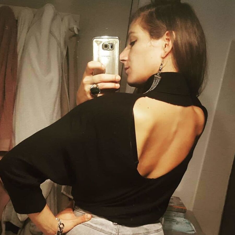 Backless Selfies