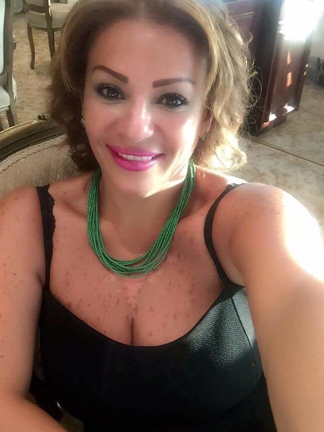 arab syrian mom