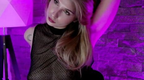 She&;s Moody &amp; grey, she&;s mean &amp; she&;s Restless