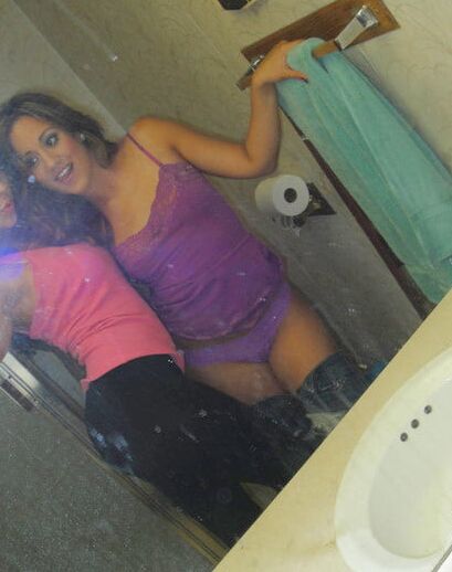 SDRUWS - LESBIAN NAUGHTY FRIENDS HAVING FUN AFTER PARTY