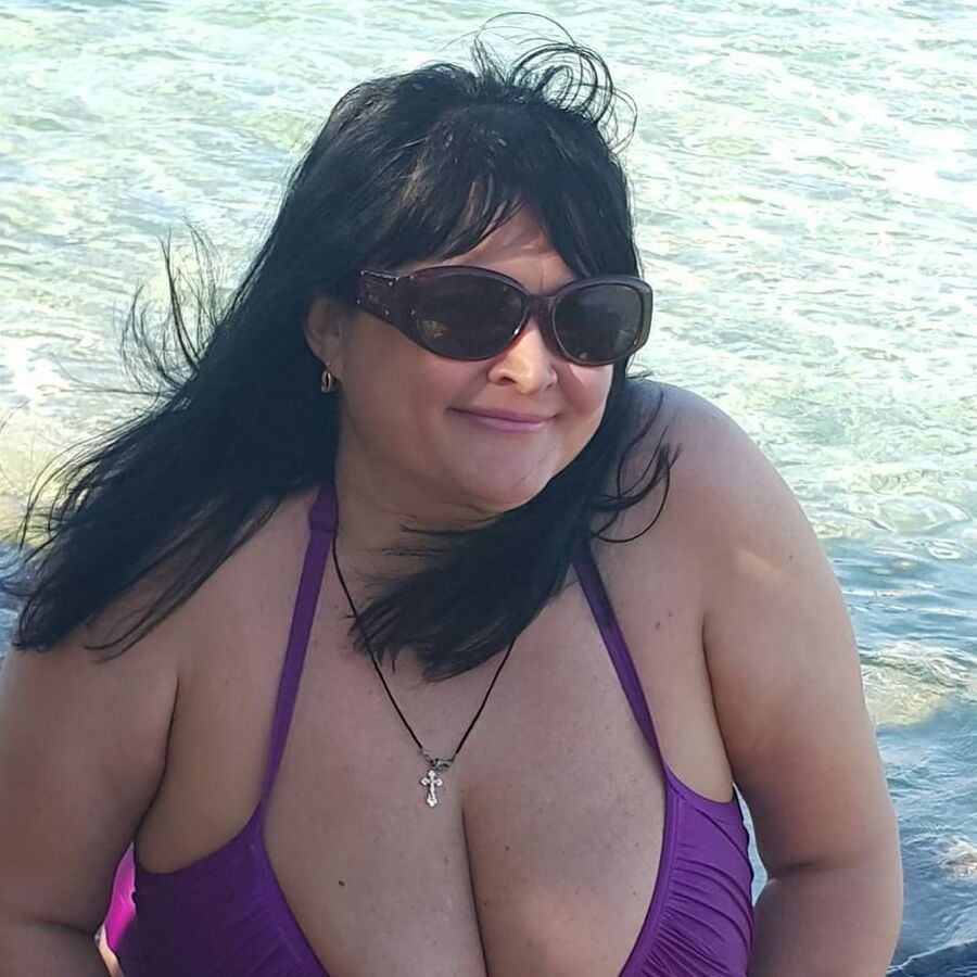 BBW - TITS TO XPLORE