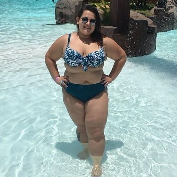 Mature for comments and cum
