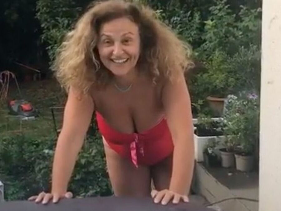Nadia Sawalha