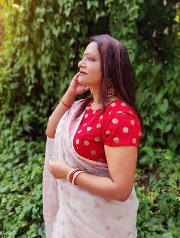 Desi indian mature saree