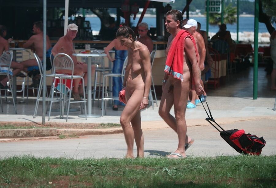 Retro Couples and Milfs in Fkk Resort Croatia