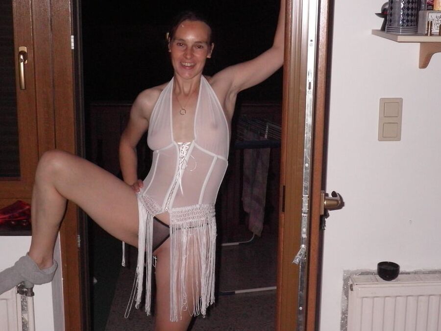 Exposed classic amateur teen collector