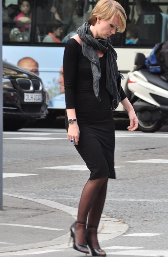 street pantyhose