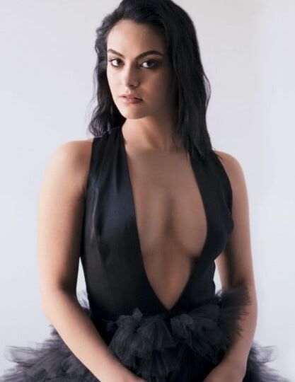 Camila Mendes