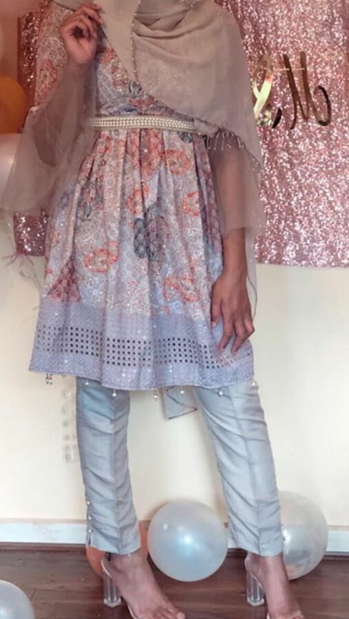 paki feet