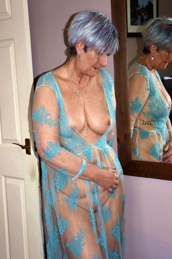 Hot wife see thru