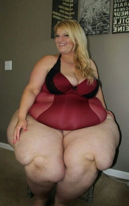 Fat Chicks With Deceptively Thin Faces