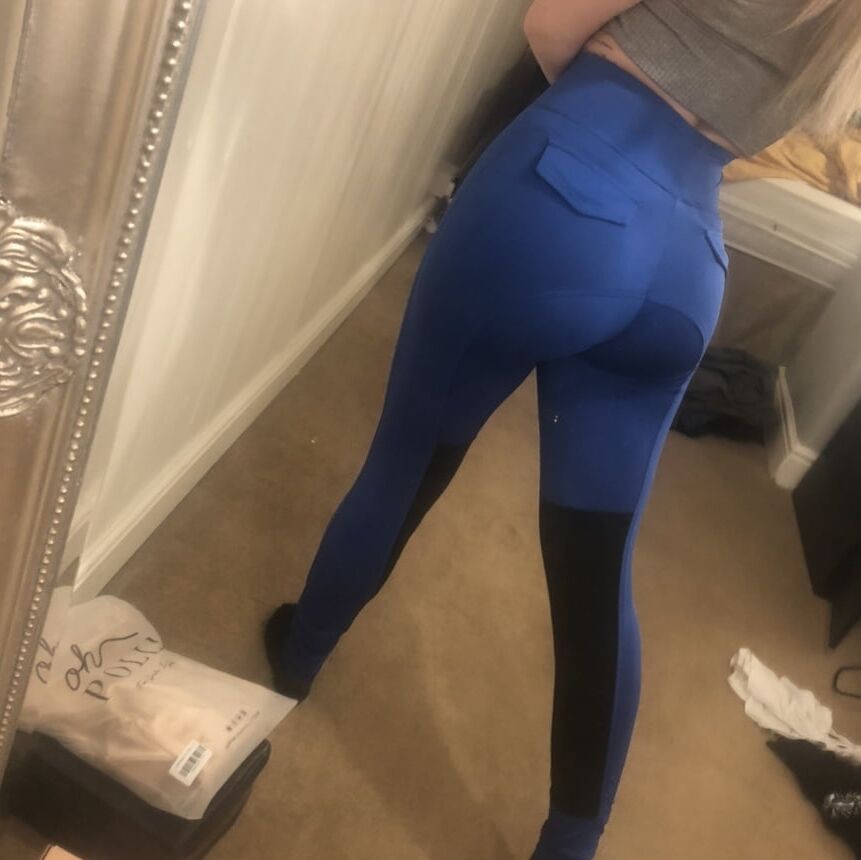 girls in jodhpurs