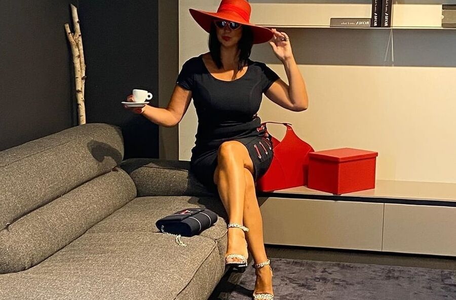 Classy Serbian Legs Queen-Mileva