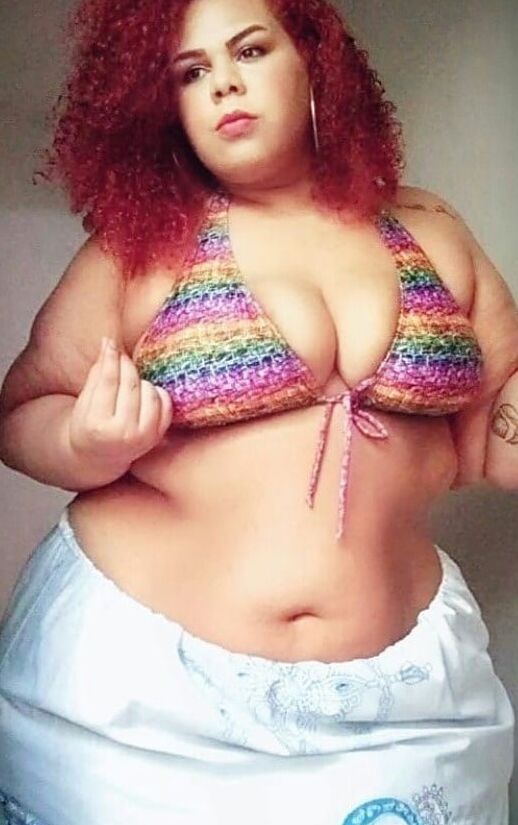 DON&;T KNOW WHO SHE IS BUT...