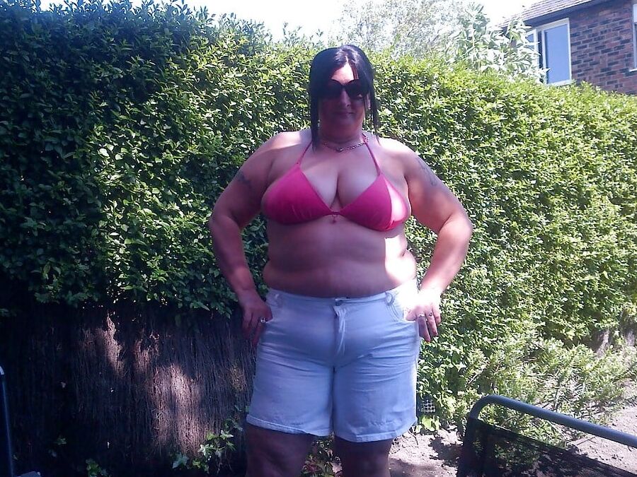 Sexy as fuck Fat MILF Slut