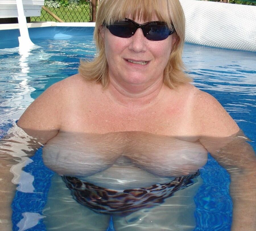 BBW Laurie exposed