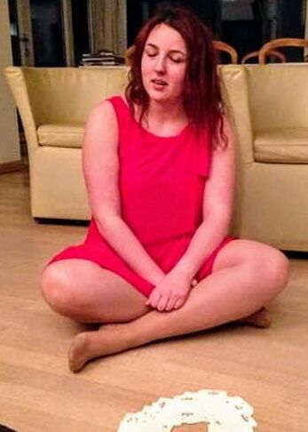 Webslut Kathleen Crombee from Brusssels