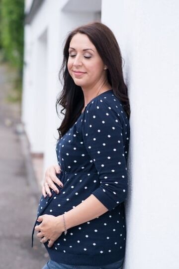 Pregnant MILF