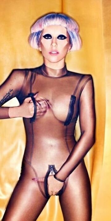 CELEBS RUDE AND NUDE QUIZ- ()