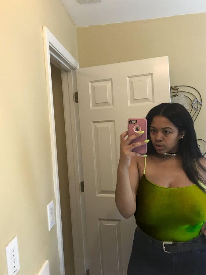 Big titty thot