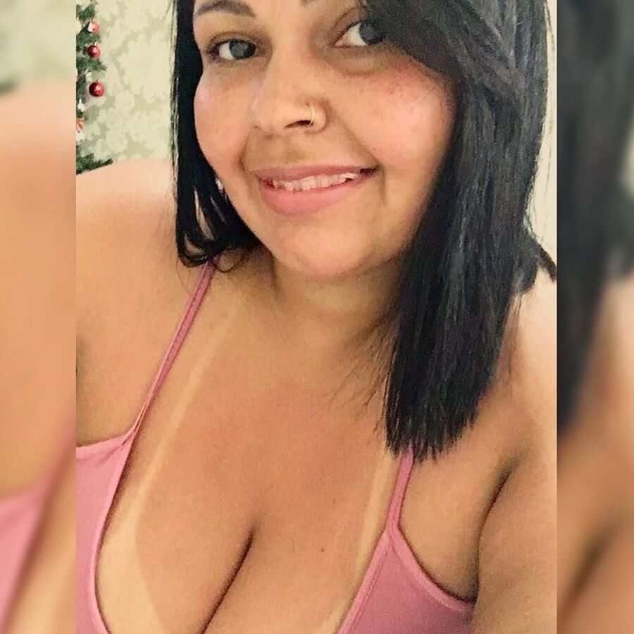Mature Gloria (brazilian cum explosion milf)