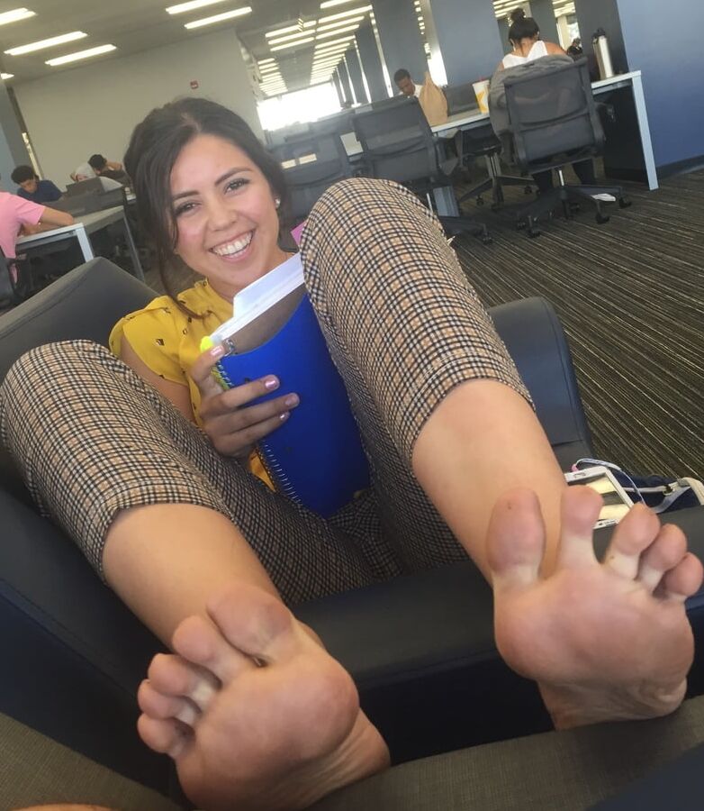 Cute and Sexy College Girlfriend