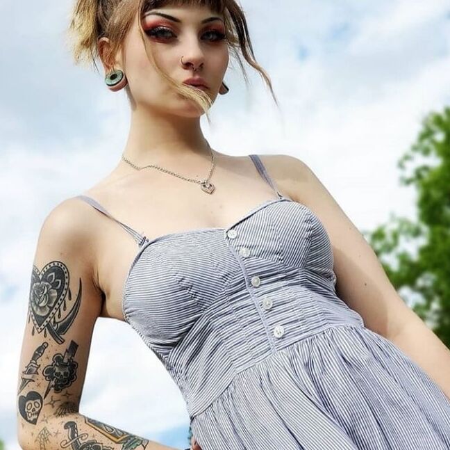 Alt Girls