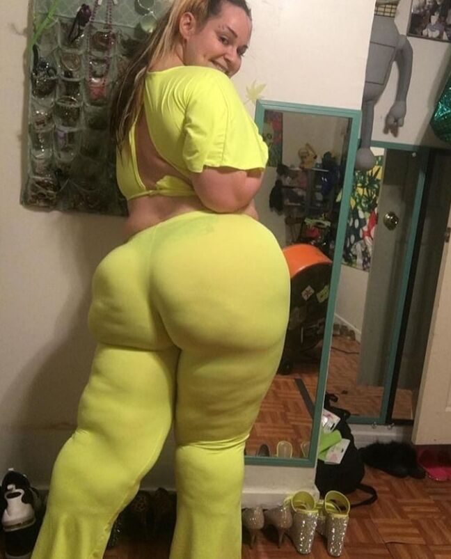 Millie Carter AKA Juicy D - Big Butt BBW