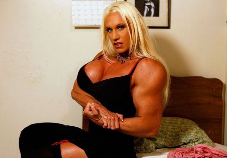 Muscle Woman Lourdes Fitness