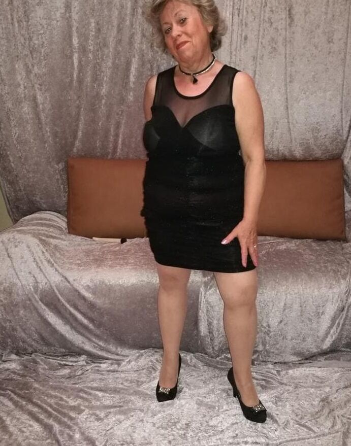 Oldies but goldies, sexy Grannies and Milf