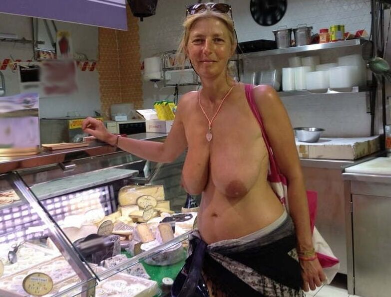 Horny housewives